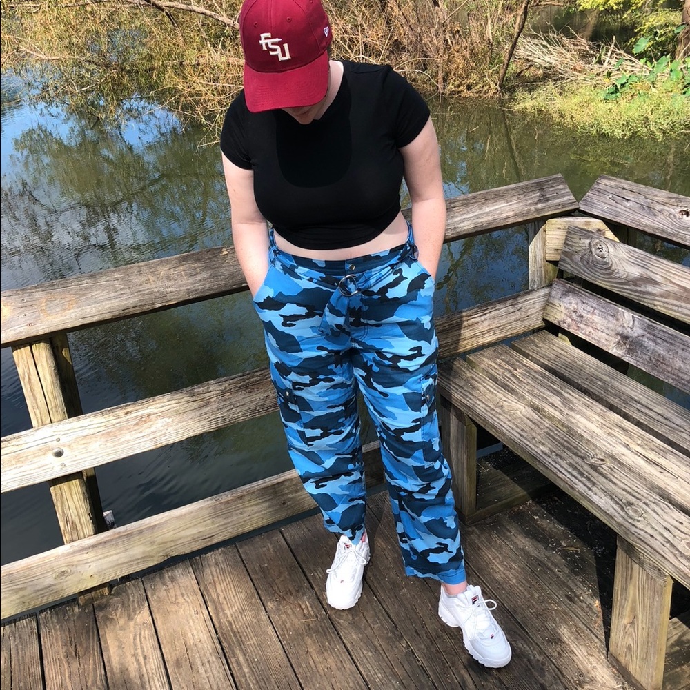 Wild Fable camo pants